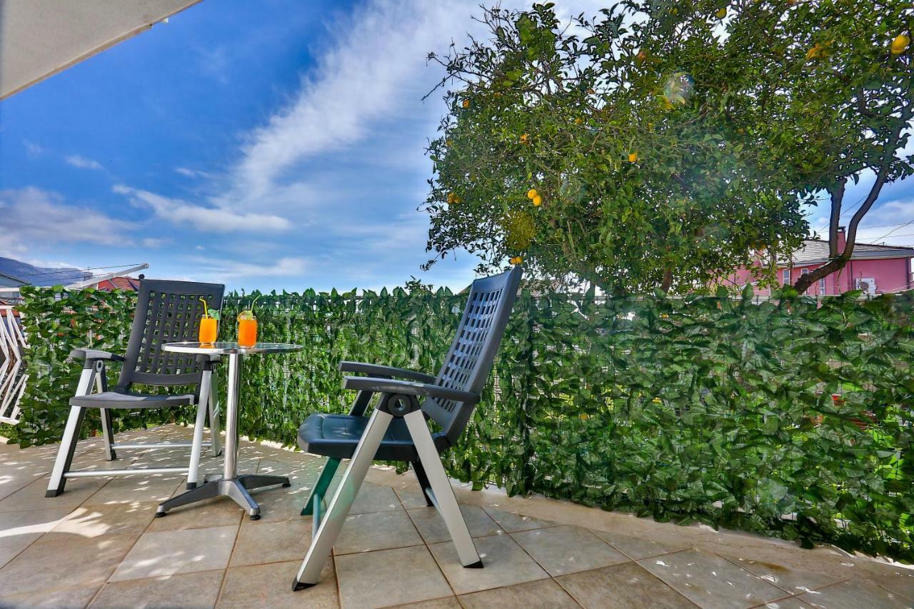 Luxury M&n In - Free Parking Apartman Split